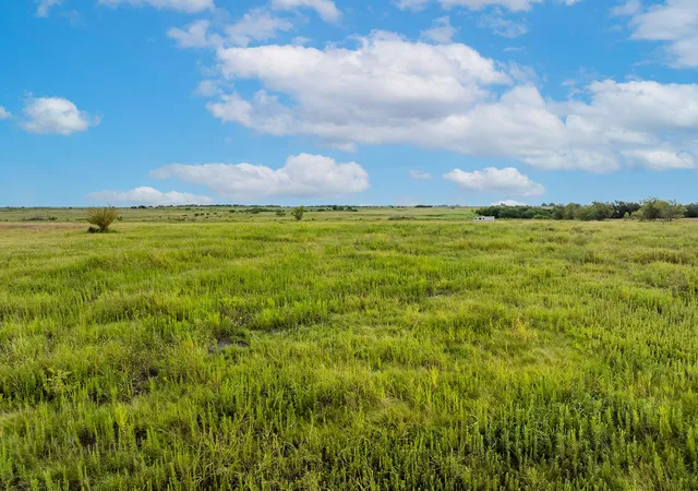 3rd image of 5275 County Road 424 Rd, Taylor, TX 76574 | MLS# 5334236