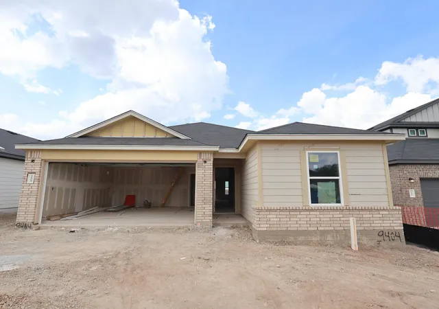 Photo 1 of Single family home for sale at 9404 Corvallis Dr, Austin, TX 78747 | MLS# 7543635 | Listing updated on 2026-09-28