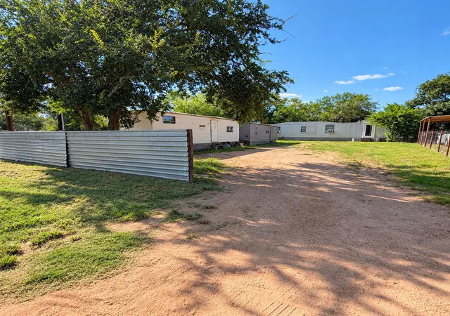 Photo 2 of Manufactured home for sale at 820 Austin St, Kingsland, TX 78639 | MLS# 8672946 | Listing updated on 2026-09-14