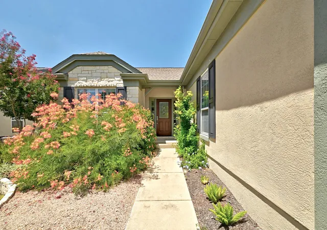 image of 321 Fieldstone Dr, Georgetown, TX 78633 | MLS# 1991910