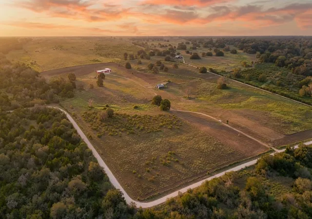 1st image of 5043 Old Waelder Rd, Flatonia, TX 78941 | MLS# 6991237