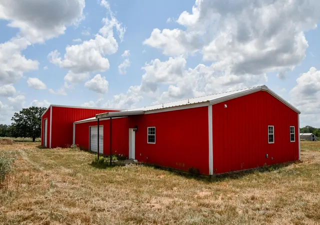 36th image of 5043 Old Waelder Rd, Flatonia, TX 78941 | MLS# 6991237
