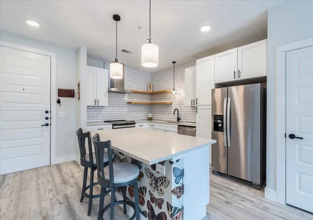 3rd image of 3101 Govalle Ave #220, Austin, TX 78702 | MLS# 8969308