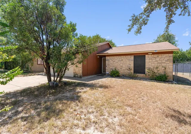 1st image of 5408 King Henry Dr, Austin, TX 78724 | MLS# 8571015