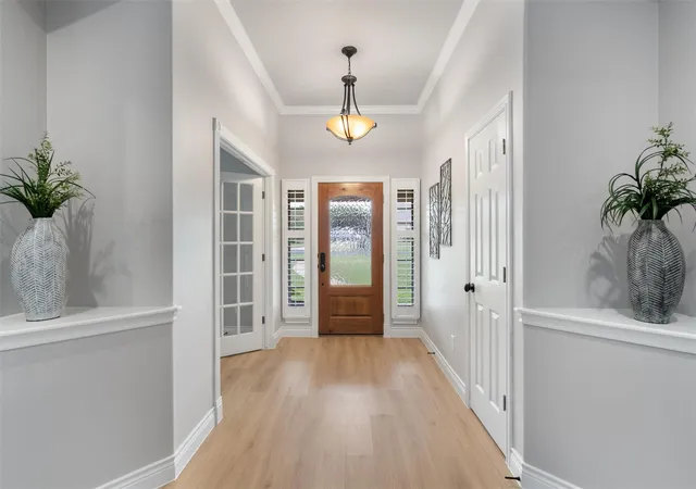 Photo 3 of Single family home for sale at 208 Neal Dr, Liberty Hill, TX 78642 | MLS# 1216583 | Listing updated on 2026-10-03