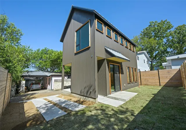 Photo 1 of Single family home for sale at 1606 Cedar Ave #B, Austin, TX 78702 | MLS# 4494252 | Listing updated on 2026-10-08