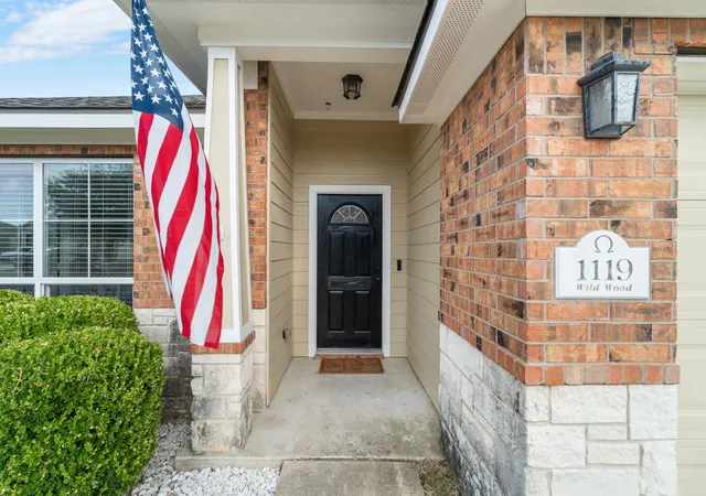 Photo 2 of Single family home for sale at 1119 Wild Dr, Temple, TX 76504 | MLS# 4361593 | Listing updated on 2026-10-01