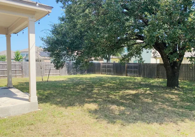 Photo 3 of Single family home for sale at 108 Evening Star Ln, Georgetown, TX 78628 | MLS# 3062611 | Listing updated on 2026-10-07