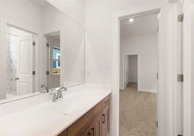 Photo 4 of Sale Pending at 325 Blue Vervain Trl, Georgetown, TX 78633 | MLS# 1137778 | Listing updated on 2026-09-01