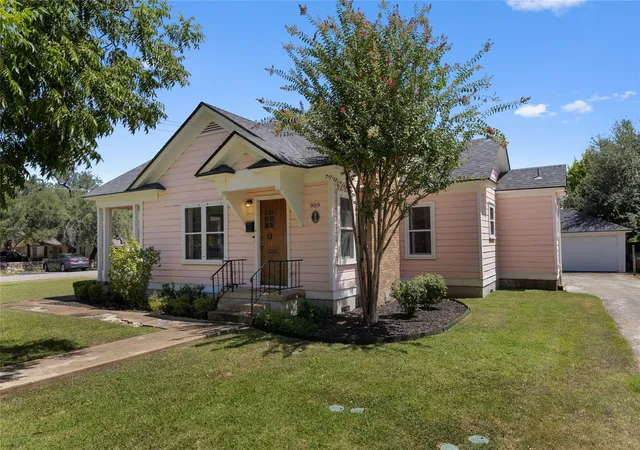 5th image of 909 E Liberty Ave, Round Rock, TX 78664 | MLS# 1331777