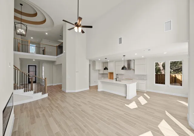 Photo 3 of Single family home for sale at 121 Packhorse Ln, Georgetown, TX 78633 | MLS# 5232646 | Listing updated on 2026-10-25