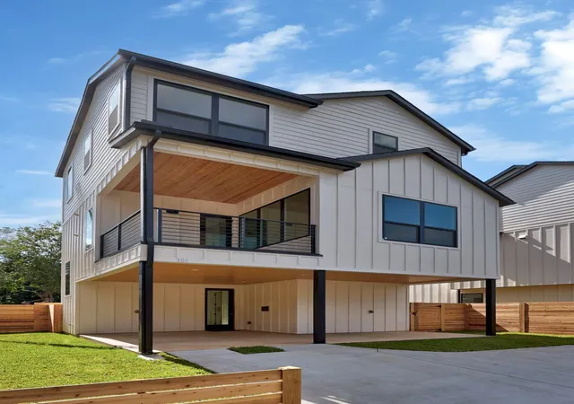 1st image of 301 N Pleasant Valley Rd #2, Austin, TX 78702 | MLS# 4217802