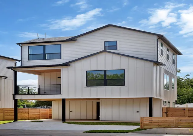 2nd image of 301 N Pleasant Valley Rd #2, Austin, TX 78702 | MLS# 4217802