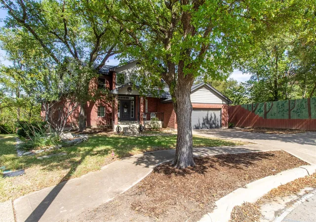 2nd image of 1701 Johnson Wy, Round Rock, TX 78681 | MLS# 8684925