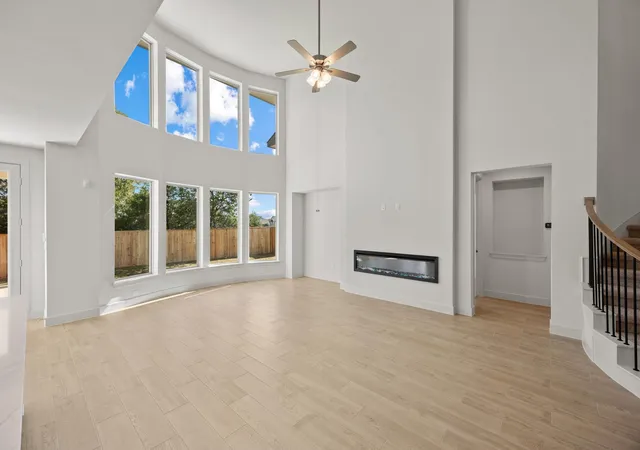 Photo 4 of Single family home for sale at 513 Lightstone Dr, Georgetown, TX 78633 | MLS# 9140968 | Listing updated on 2026-10-25