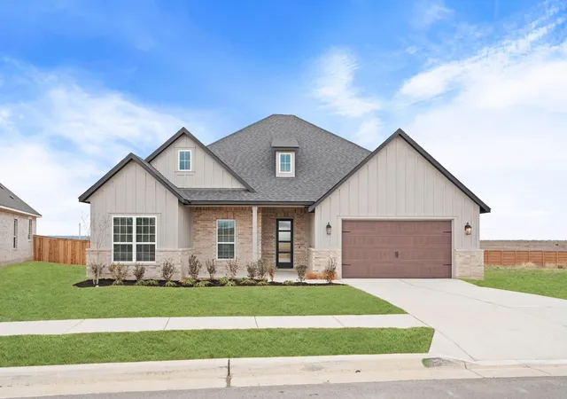 Photo 1 of Single family home for sale at 309 E Luna Blue Ln, Jarrell, TX 76537 | MLS# 7113494 | Listing updated on 2026-08-15