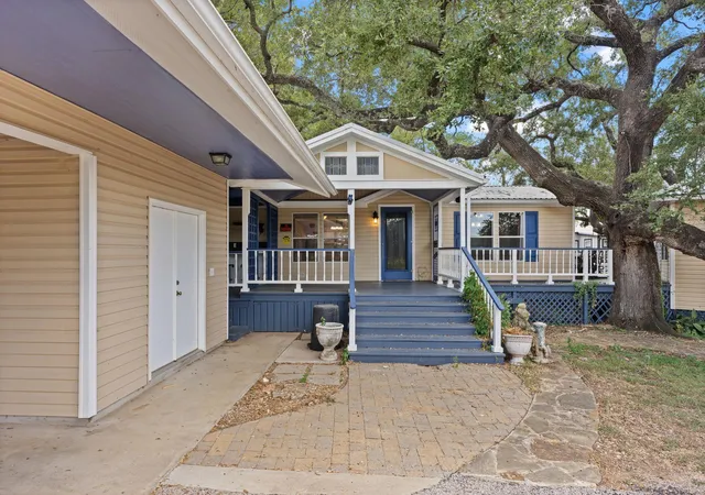 Photo 1 of Manufactured home for sale at 2011 County Rd 118, Burnet, TX 78611 | MLS# 7791687 | Listing updated on 2026-08-15