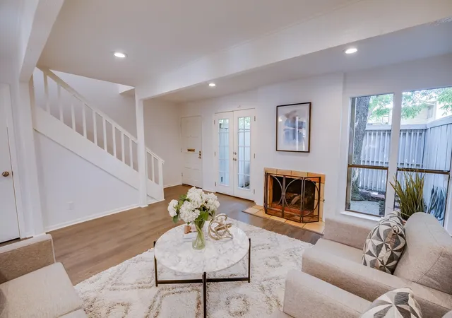 4th image of 3500 Enfield Rd #D, Austin, TX 78703 | MLS# 6687508