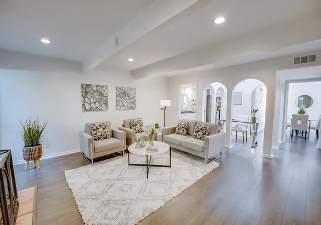 5th image of 3500 Enfield Rd #D, Austin, TX 78703 | MLS# 6687508