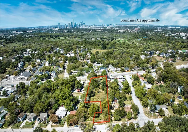 Photo 3 of Land for sale at 00 Montopolis Dr, Austin, TX 78741 | MLS# 1445090 | Listing updated on 2026-10-23