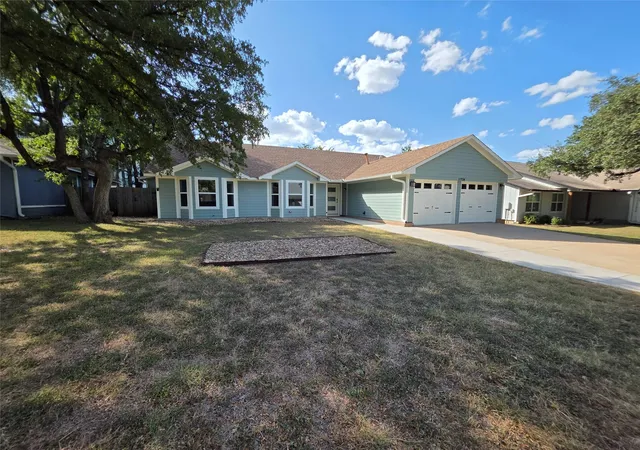 Single family home for sale at 11704 Tanglebriar Trl, Austin, TX 78750 | MLS# 3093783