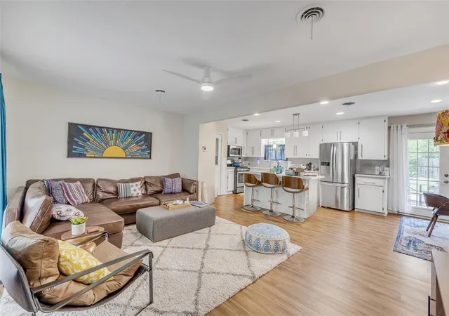 4th image of 1602 Ashberry Dr, Austin, TX 78723 | MLS# 8809322