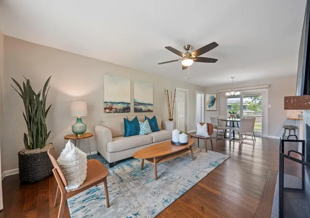 Photo 4 of Single family home for sale at 7102 Fred Morse Dr, Austin, TX 78723 | MLS# 2593074 | Listing updated on 2026-10-19
