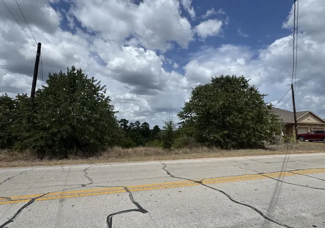 Photo 1 of Land for sale at Lot 159 Mauna Kea Dr, Bastrop, TX 78602 | MLS# 8616722 | Listing updated on 2026-09-04