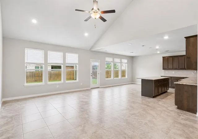 5th image of 305 Painted Creek Wy, Kyle, TX 78640 | MLS# 2778815
