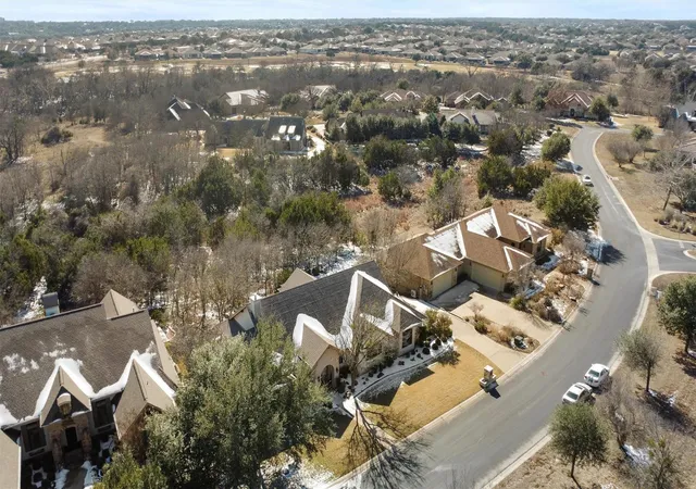 39th image of 203 Pristine Ln, Georgetown, TX 78633 | MLS# 4942428