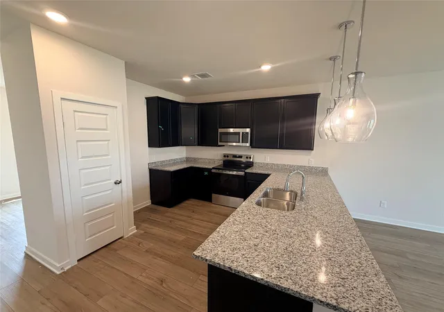 Photo 4 of Single family home for sale at 249 Lazy Lizzy Rd, Jarrell, TX 76537 | MLS# 2243750 | Listing updated on 2026-10-07
