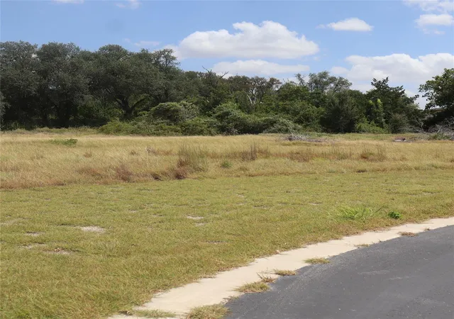 1st image of 108 Mesones Rd, Florence, TX 76527 | MLS# 3891734
