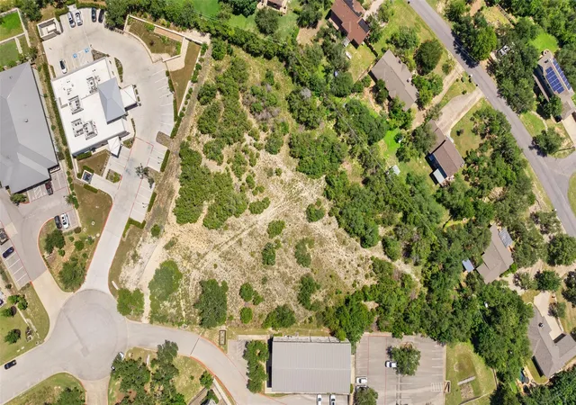 Photo 2 of Land for sale at 8 Lakeway Centre Ct, Lakeway, TX 78734 | MLS# 7591373 | Listing updated on 2026-08-15