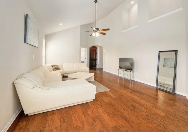 Photo 3 of Single family home for sale at 16200 Cantania Cv, Pflugerville, TX 78660 | MLS# 8610901 | Listing updated on 2026-10-05