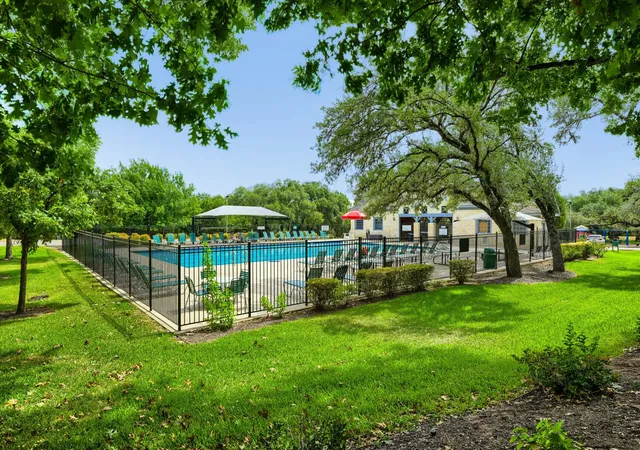 33rd image of 6426 Ira Ingram Dr, Austin, TX 78749 | MLS# 6476103