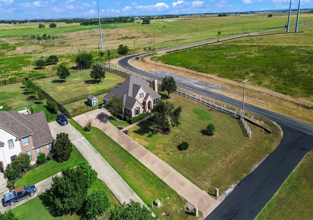2nd image of 100 Apache Pass, Hutto, TX 78634 | MLS# 7867252