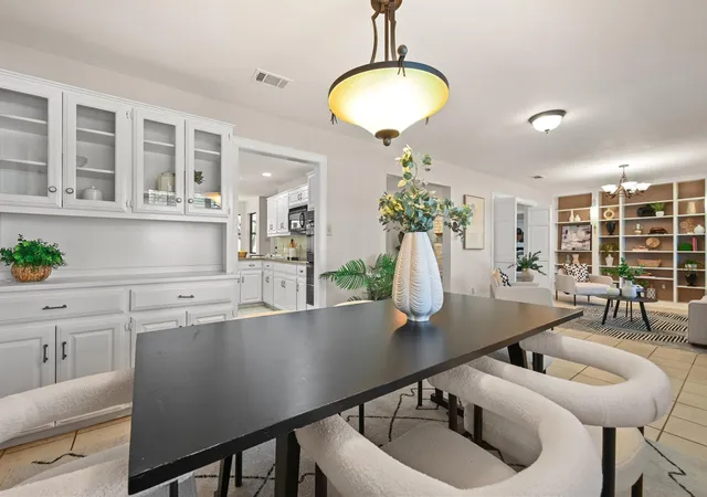 4th image of 224 Maple Dr, Mountain City, TX 78610 | MLS# 7026713