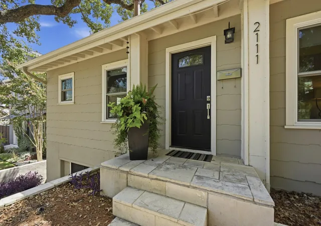 Photo 3 of Single family home for sale at 2111 W 12th Street, Austin, TX 78703 | MLS# 3365324 | Listing updated on 2026-09-24