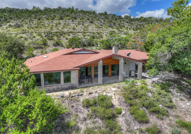 1st image of 447 Madrona Dr Dr, New Braunfels, TX 78132 | MLS# 5840203