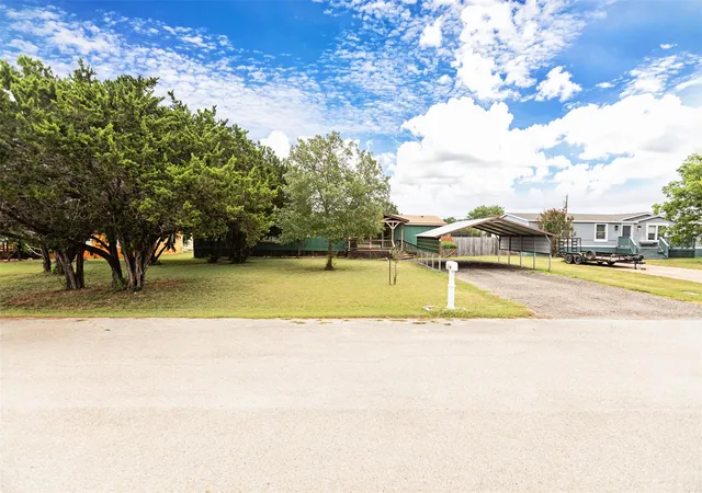 Photo 1 of Manufactured home for sale at 11117 Ridgewood Dr, Salado, TX 76571 | MLS# 5597296 | Listing updated on 2026-08-16
