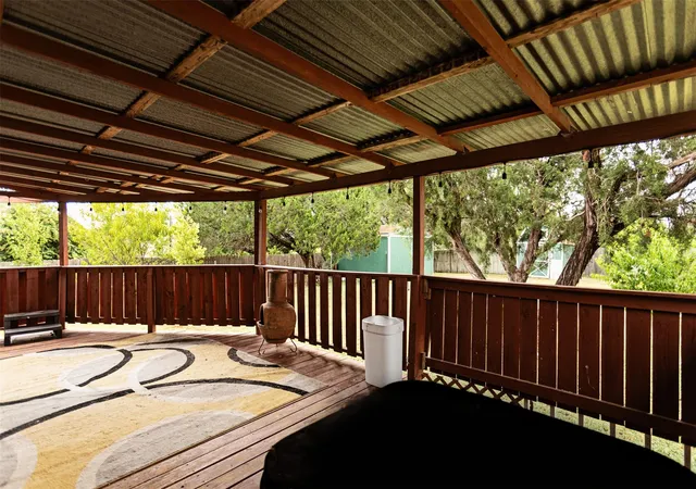 Photo 3 of Manufactured home for sale at 11117 Ridgewood Dr, Salado, TX 76571 | MLS# 5597296 | Listing updated on 2026-08-16