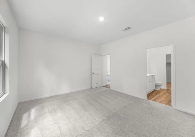 11th image of 325 Sieders St, Taylor, TX 76574 | MLS# 9275695