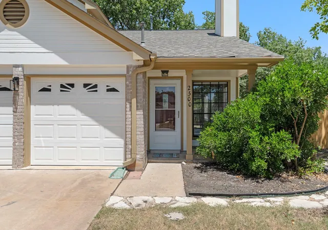 Photo 3 of Single family home for sale at 2300 Dowd Ln, Austin, TX 78728 | MLS# 5602050 | Listing updated on 2026-09-13