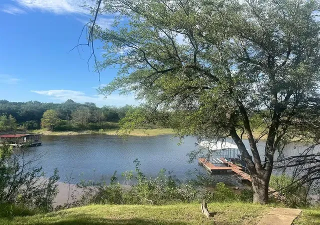 2nd image of 25404 Cove Dr, Spicewood, TX 78669 | MLS# 9873274
