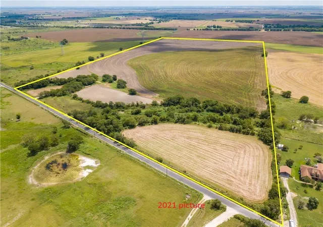 1st image of 000 County Rd 327 Rd, Granger, TX 76530 | MLS# 4939095