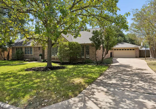 Photo 1 of Single family home for sale at 7208 Wheeler Branch Trl, Austin, TX 78749 | MLS# 6687866 | Listing updated on 2026-10-08