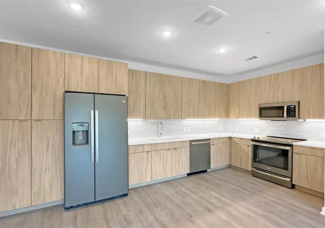 Photo 3 of Condo for sale at 4802 S Congress Ave #324, Austin, TX 78745 | MLS# 1988395 | Listing updated on 2026-09-29