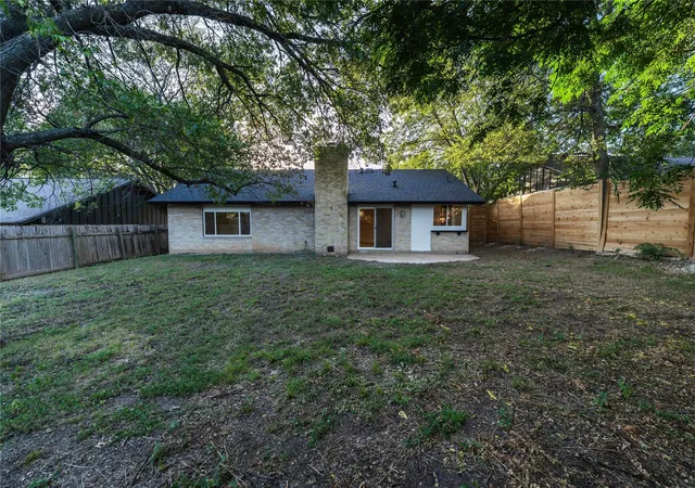 40th image of 9403 Hunters Trce E, Austin, TX 78758 | MLS# 5889149
