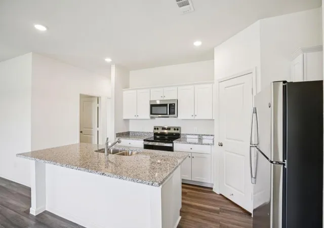 Photo 3 of Sale Pending at 328 Sieders St, Taylor, TX 76574 | MLS# 8895112 | Listing updated on 2026-09-01