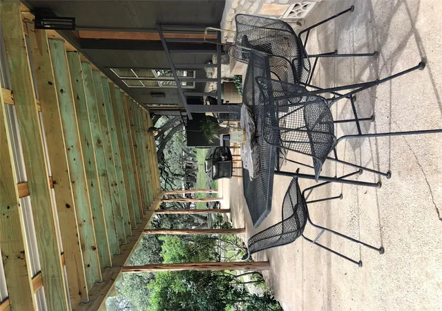 2nd image of 888 Glenn Crest Dr, Blanco, TX 78606 | MLS# 2995070